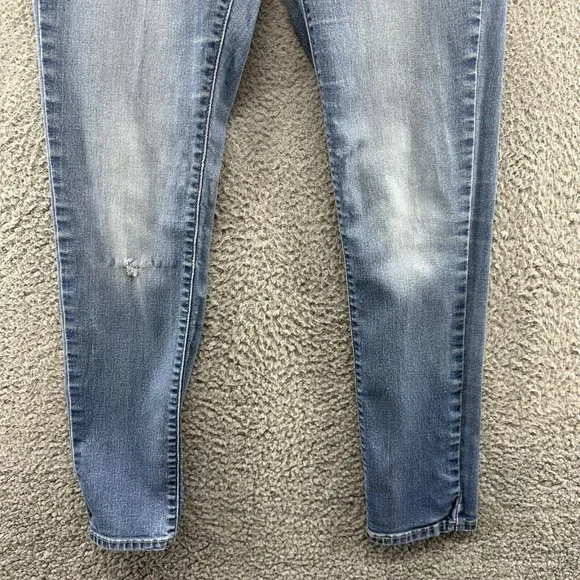 Levi's Women's Skinny Jeans - Light Blue - Picture 2 of 16